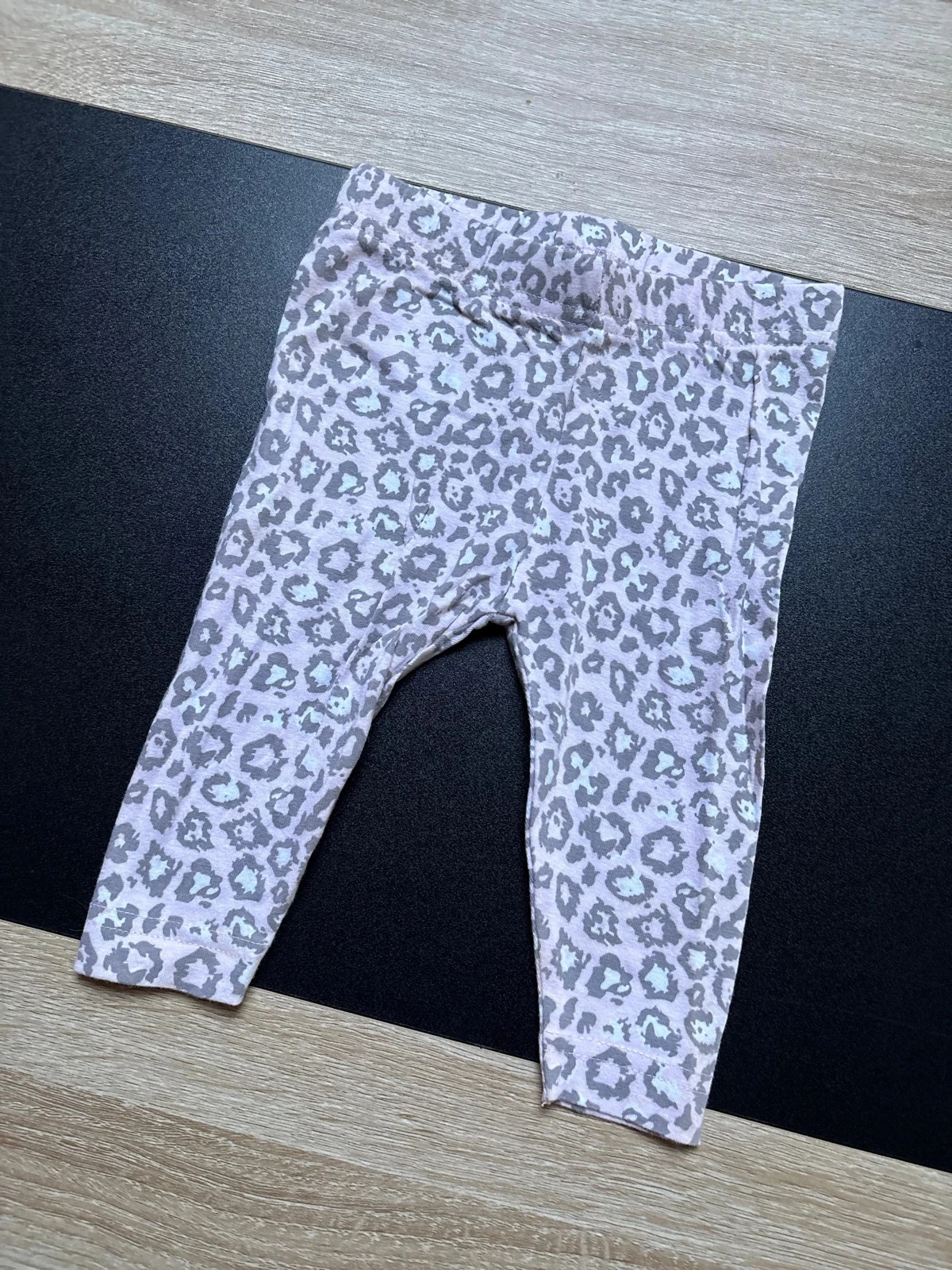 Luipaard leggings 62/68cm 3/6 maanden – photo 2